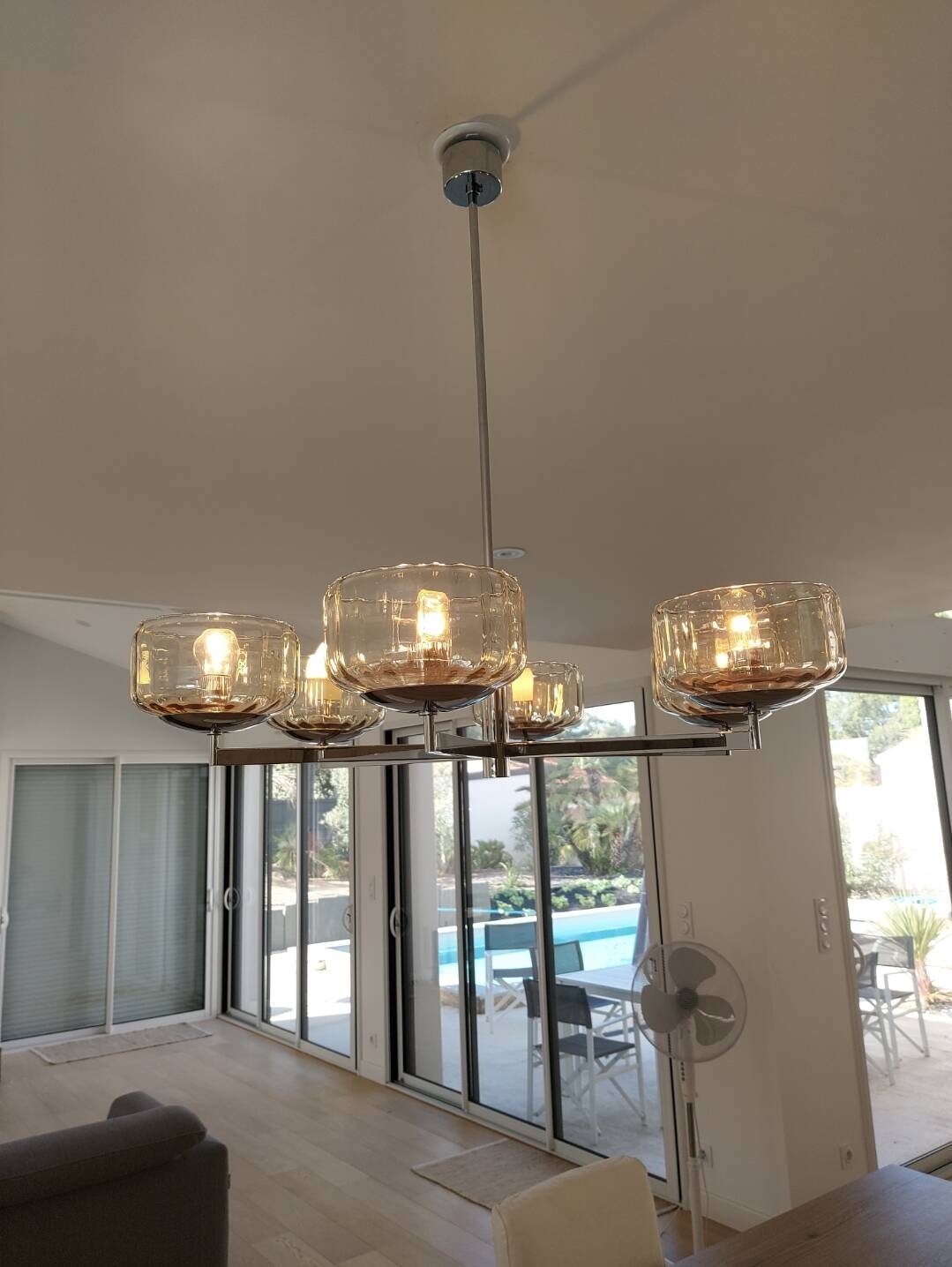 Sciolari 6-light chandelier - Chrome and amber/smoked