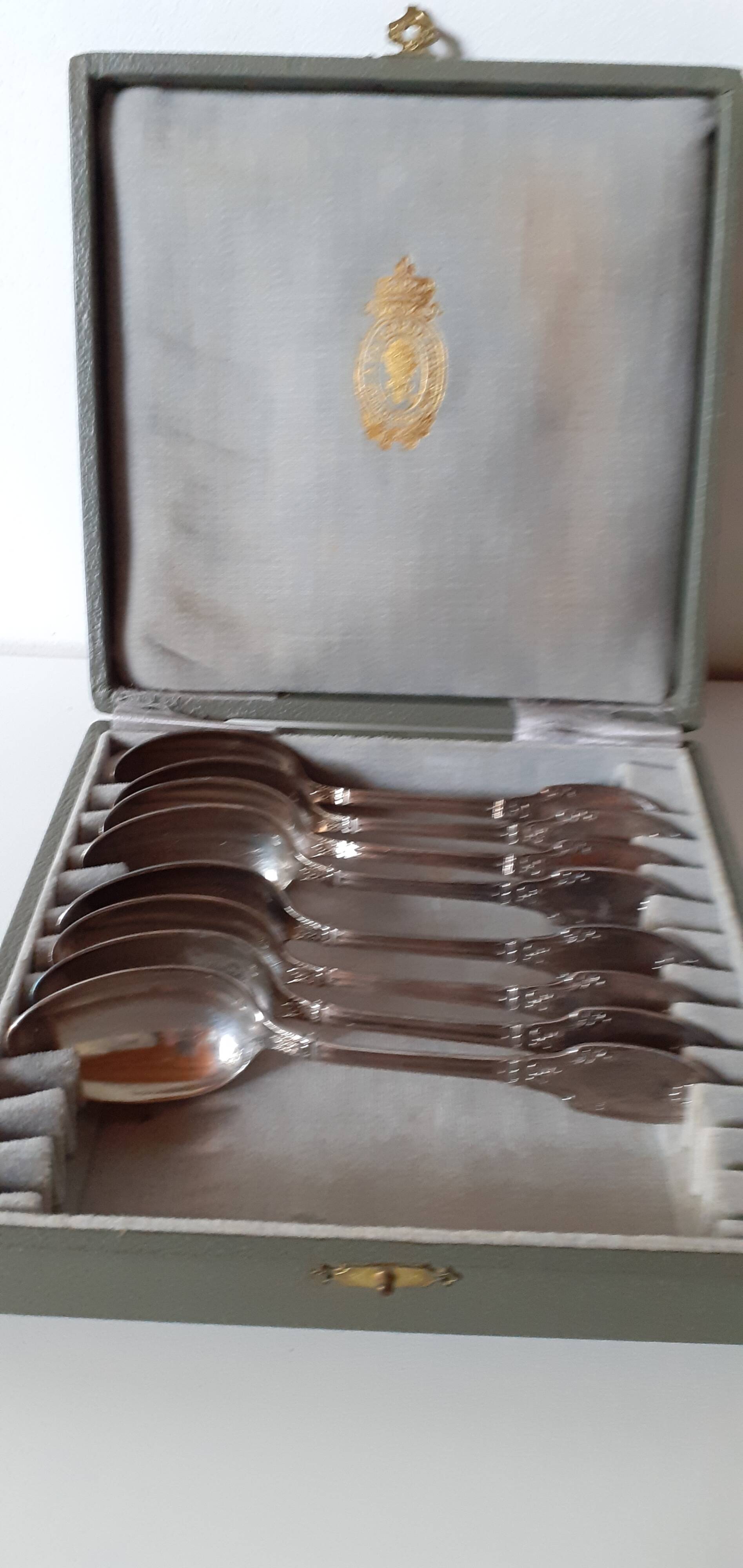 Silver-plated cutlery 34 pieces