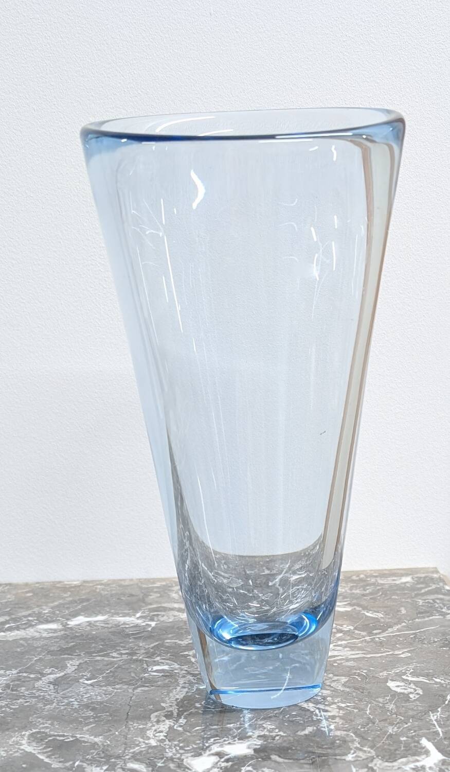Per Lütken blue glass vase