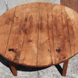 Folding coffee table.