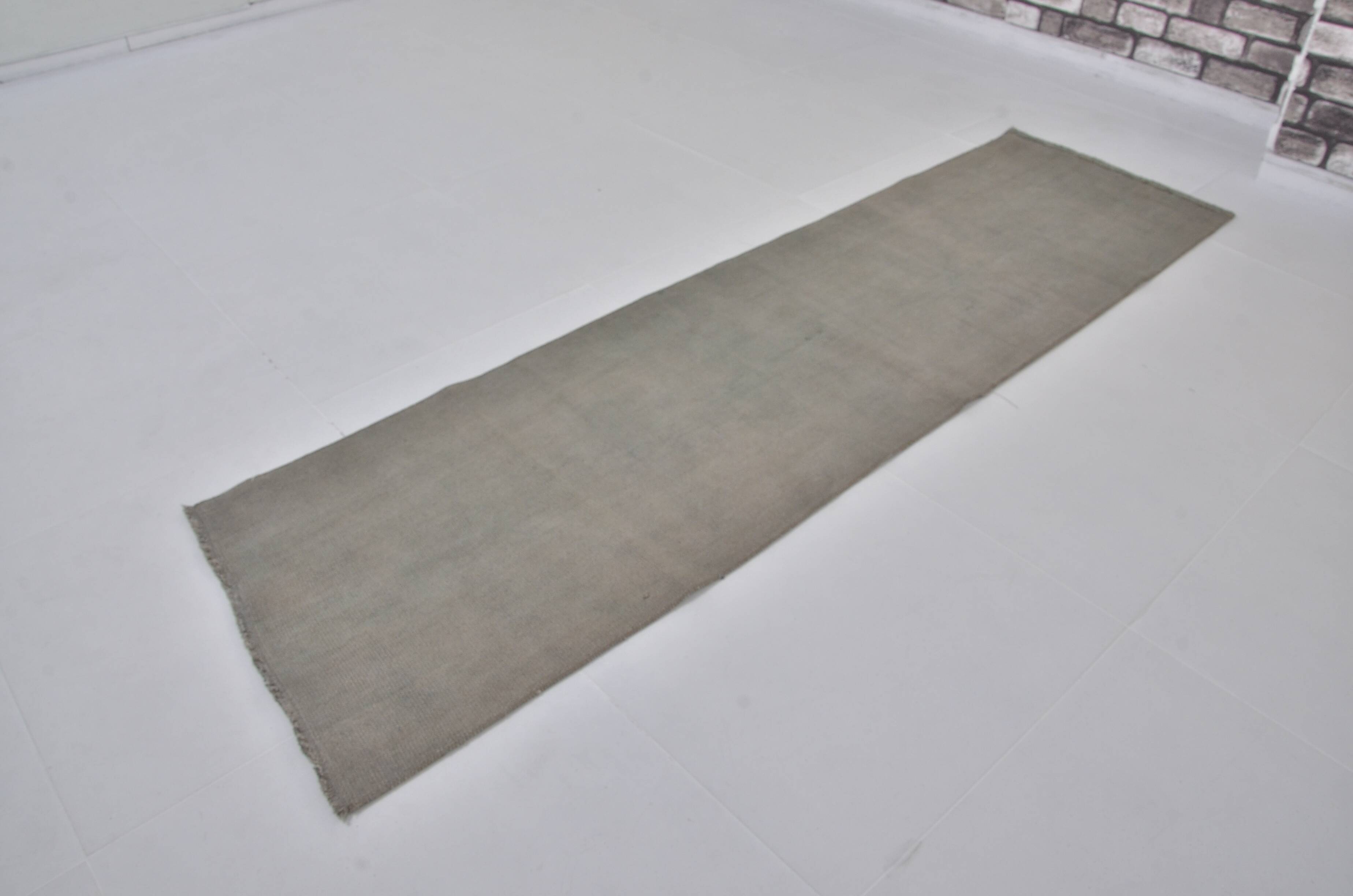 Tapis Kilim vintage Hmep, référence 3895