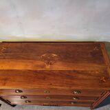 Commode époque Louis XVI en noyer massif