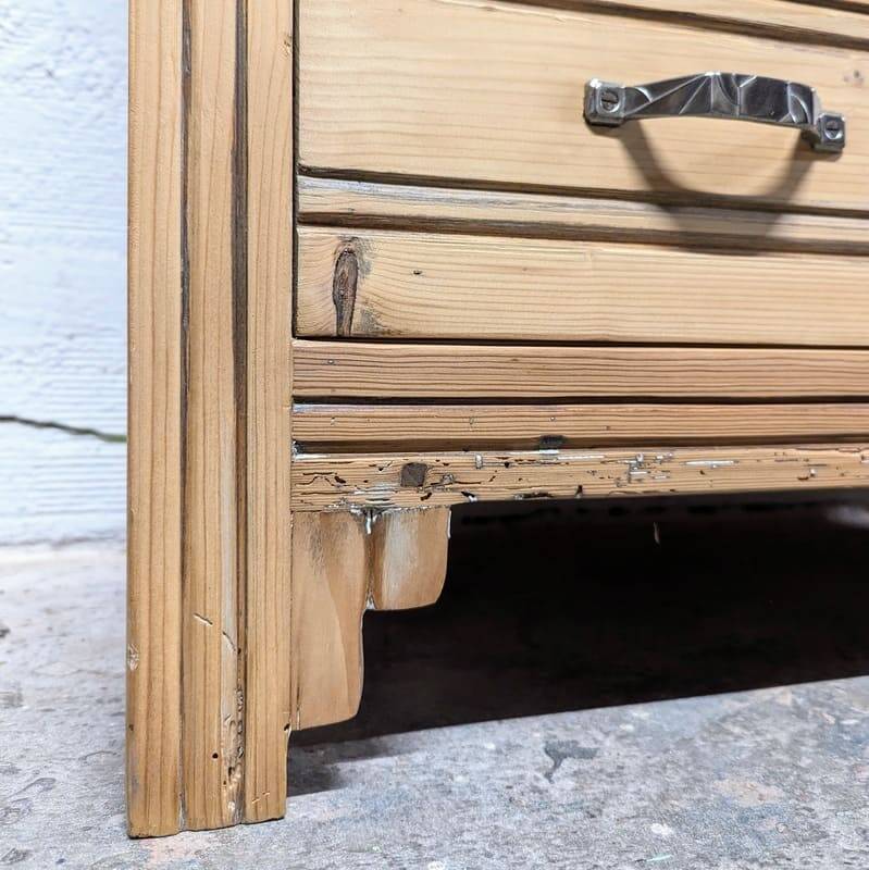 Art Deco chest of drawers