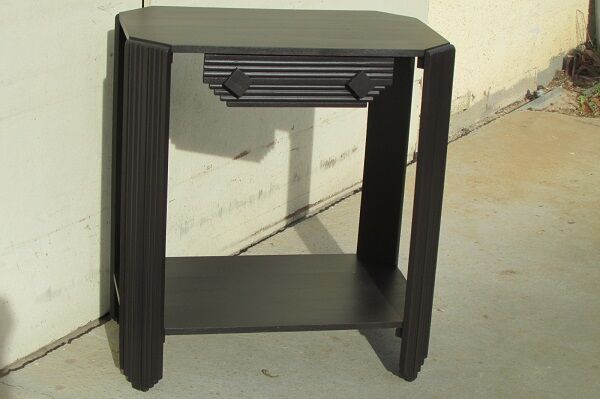 Pedestal table, art deco side table
