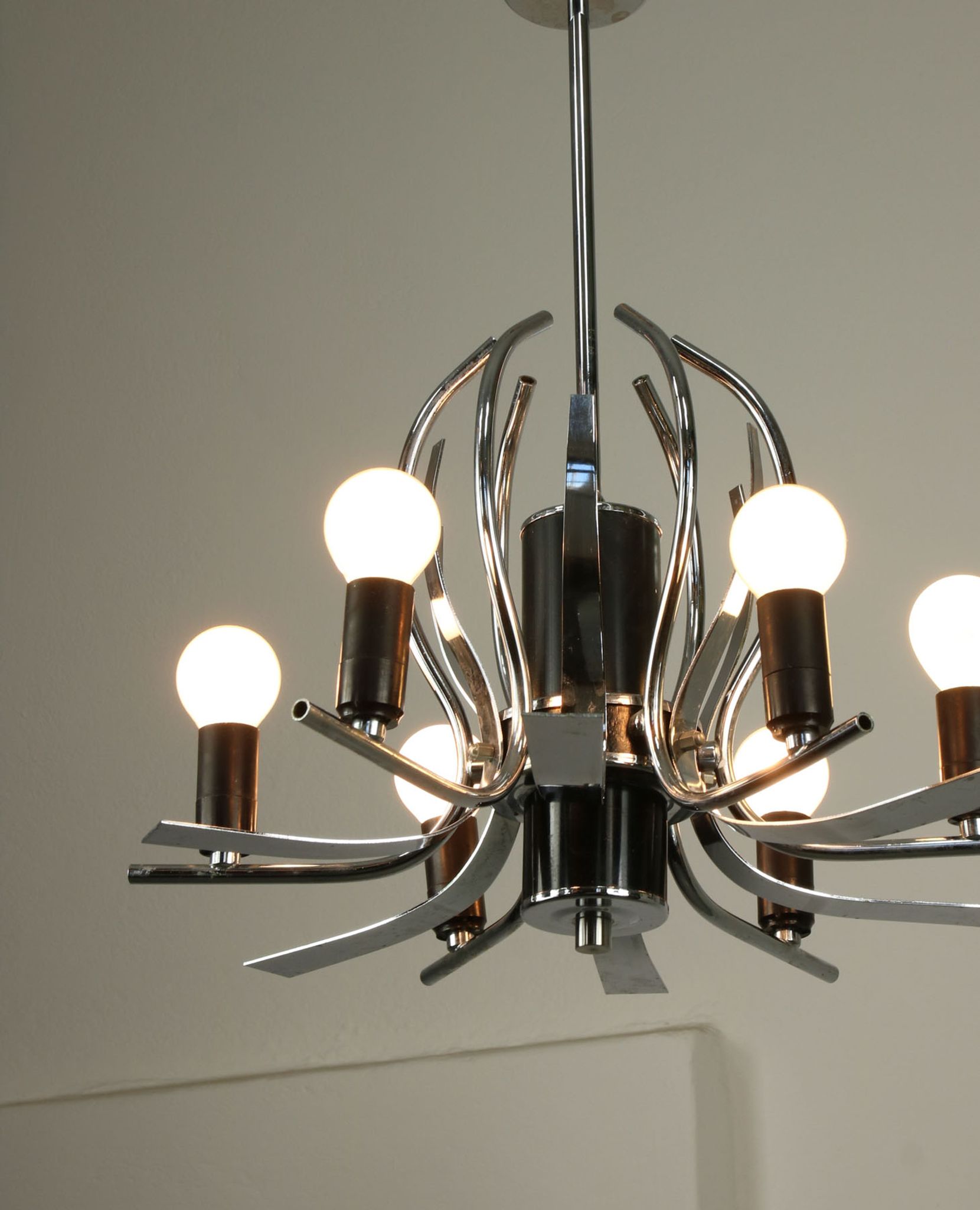 Lustre vintage en forme de cygne chromé, années 70