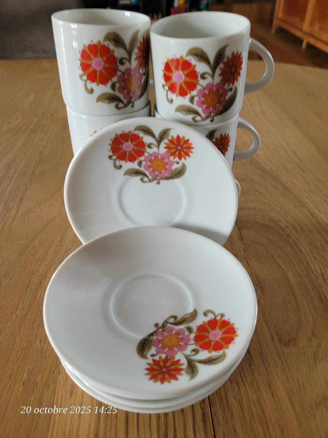 6 ANCAP cups and saucers