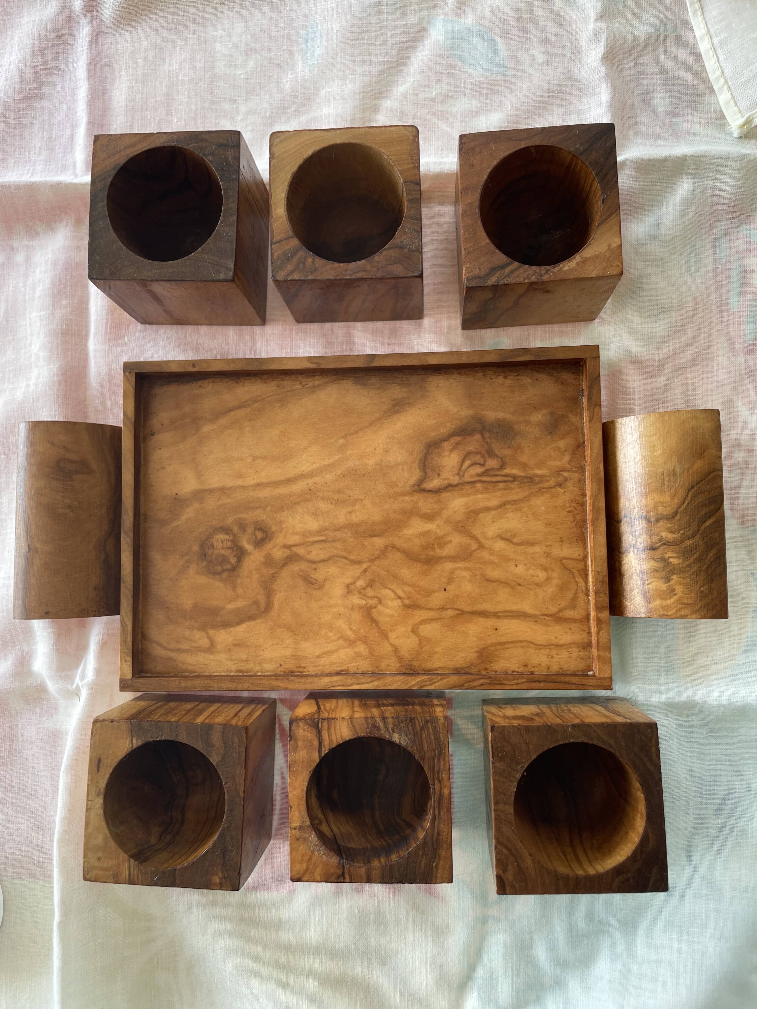 6 cube egg cups on tray with handles Olive wood Vintage 1970