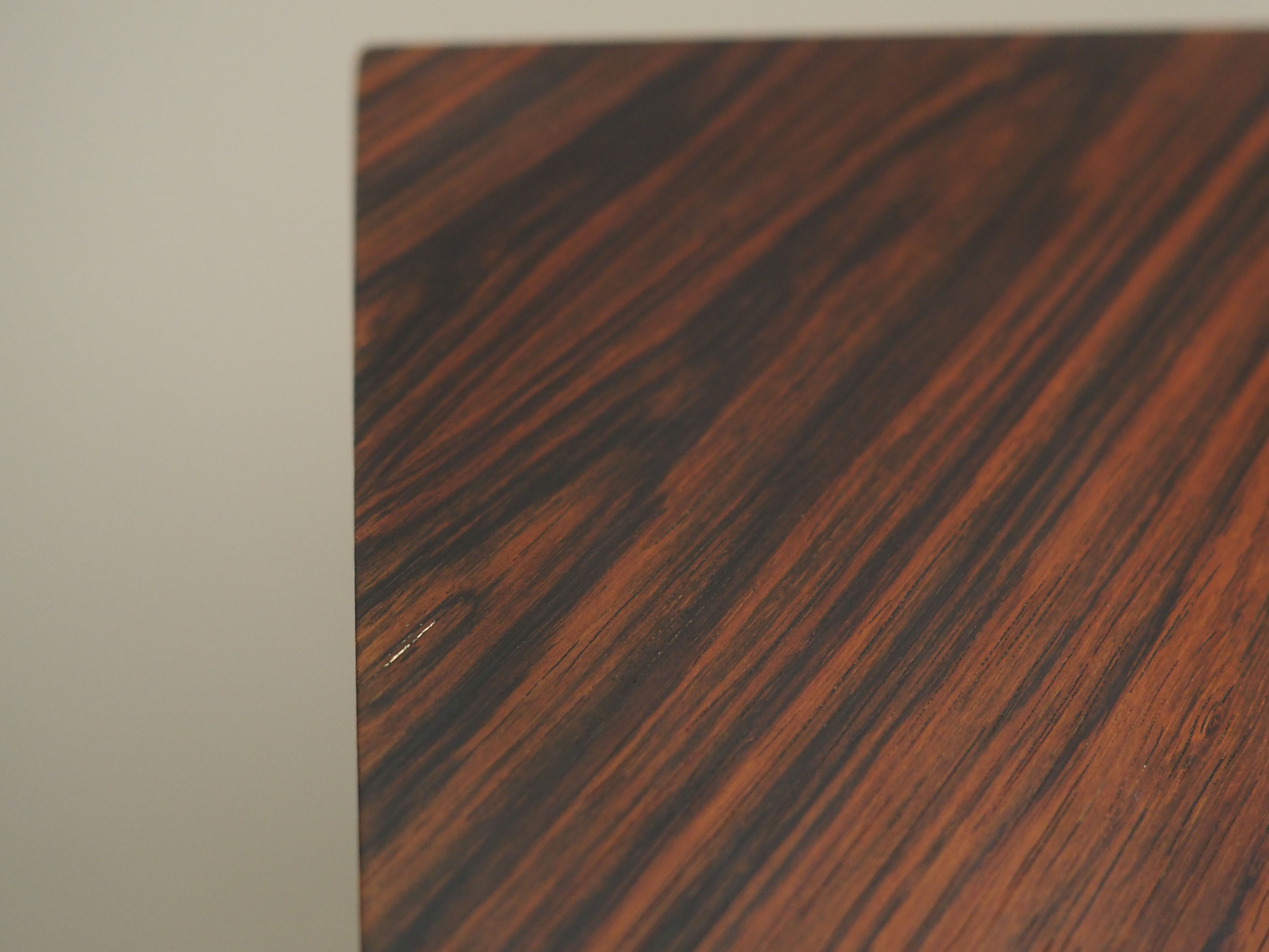 Armoire d’angle en palissandre, design danois, années 1970, production: Danemark