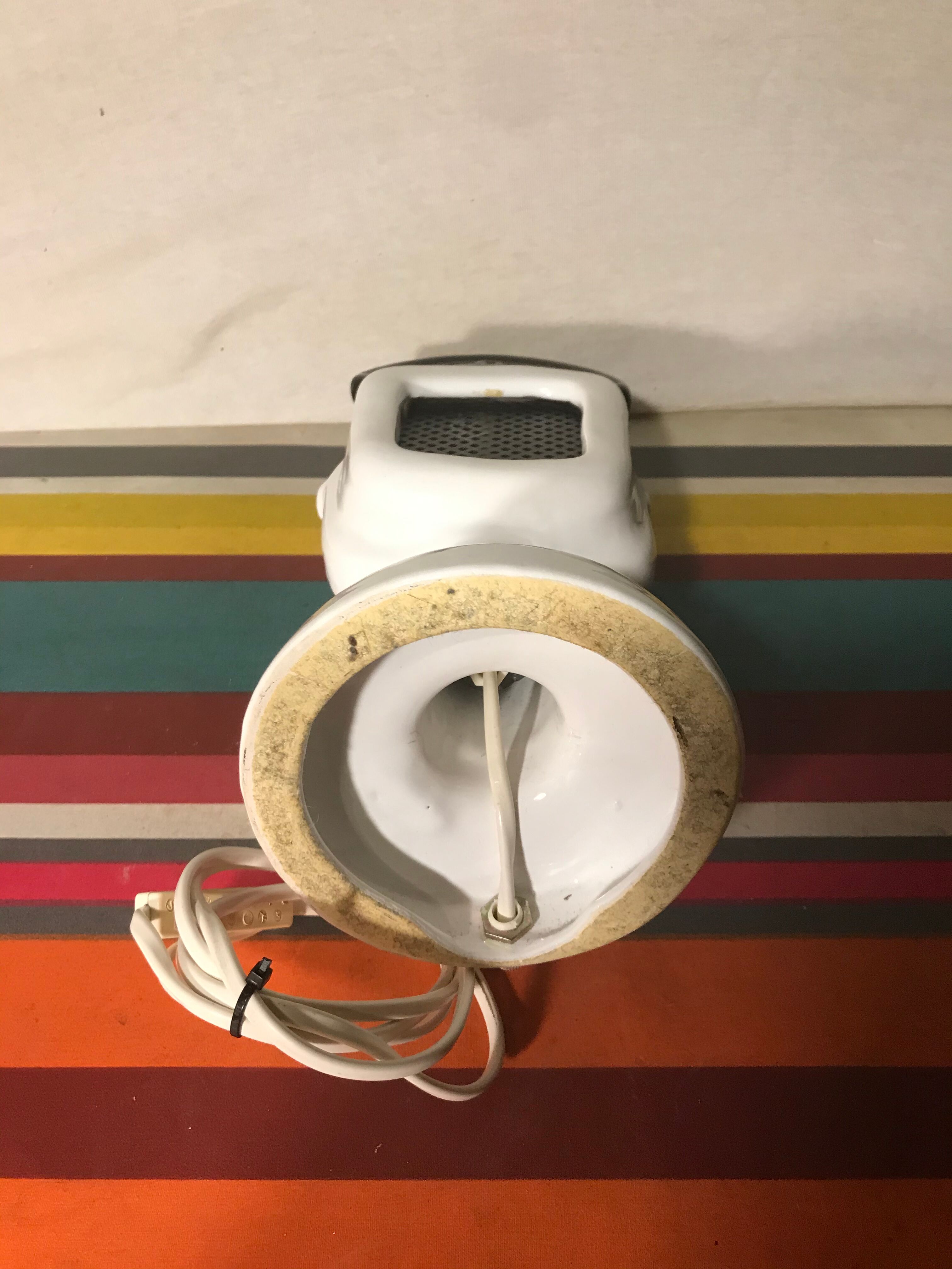 Old bbc black ceramics lamp - white - metal grid form micro vintage