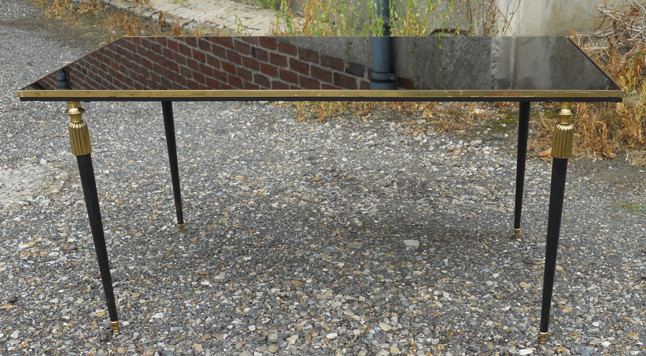 Coffee table lounge in bronze dore and on glass