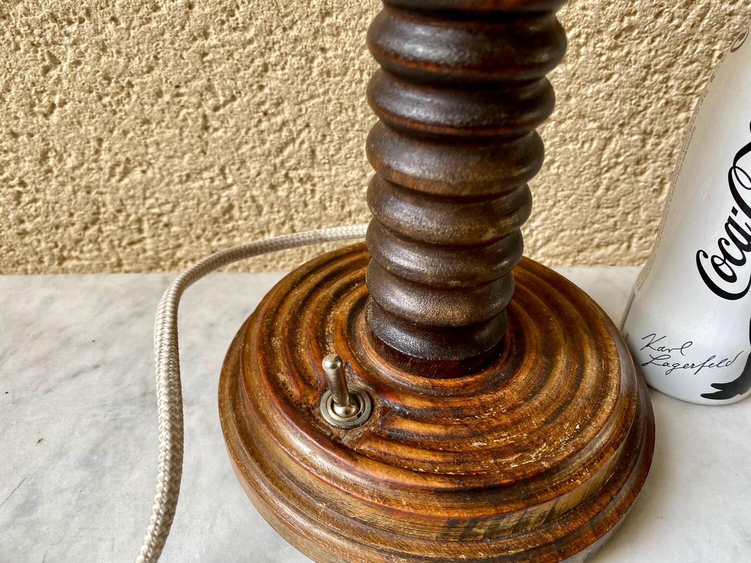 Vintage turned wooden lamp from the 1960s in the style of Charles Dudouyt.