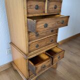 Chiffonnier vintage en bois massif, 8 tiroirs