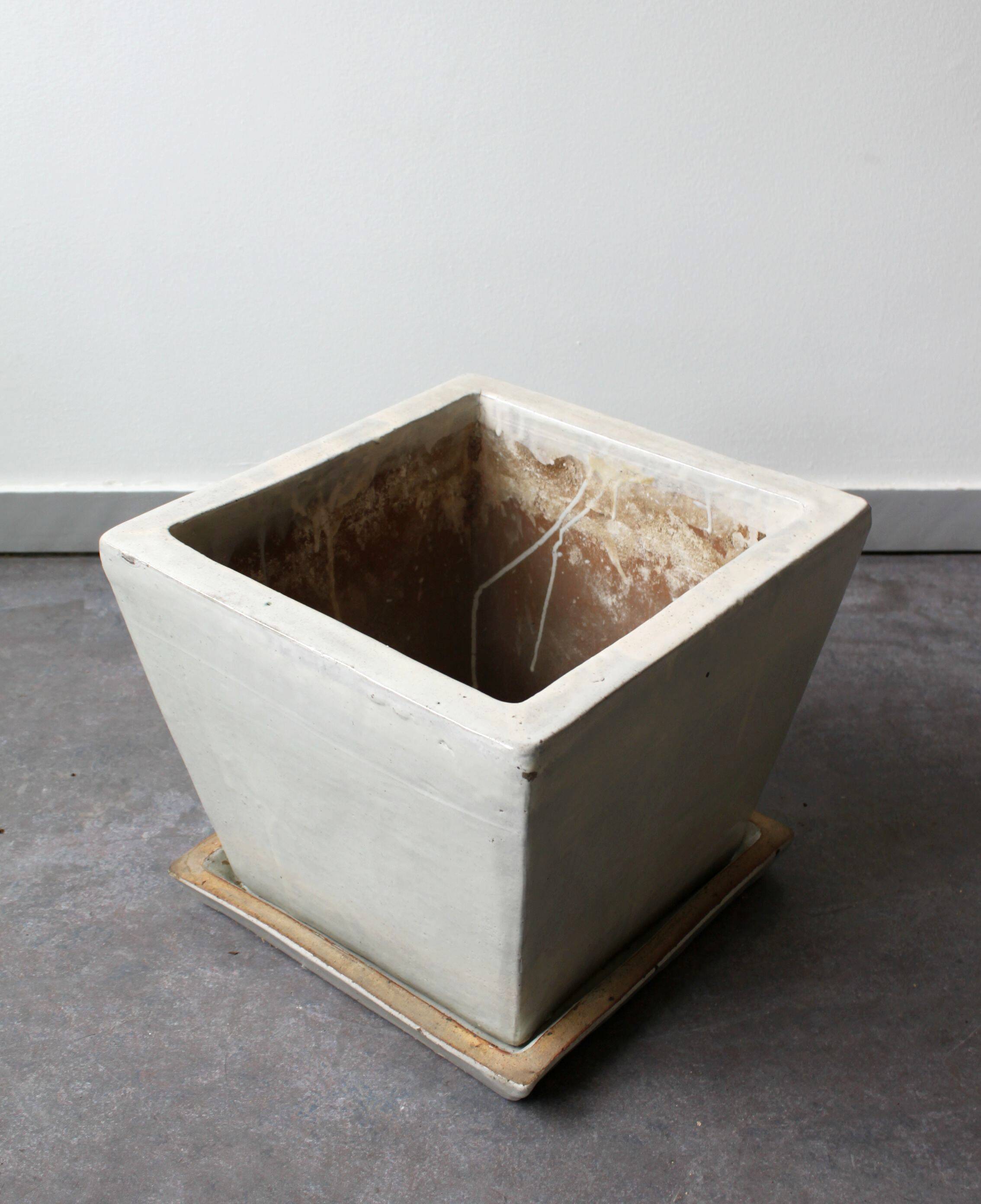 Planter in glazed terracotta, handmade.