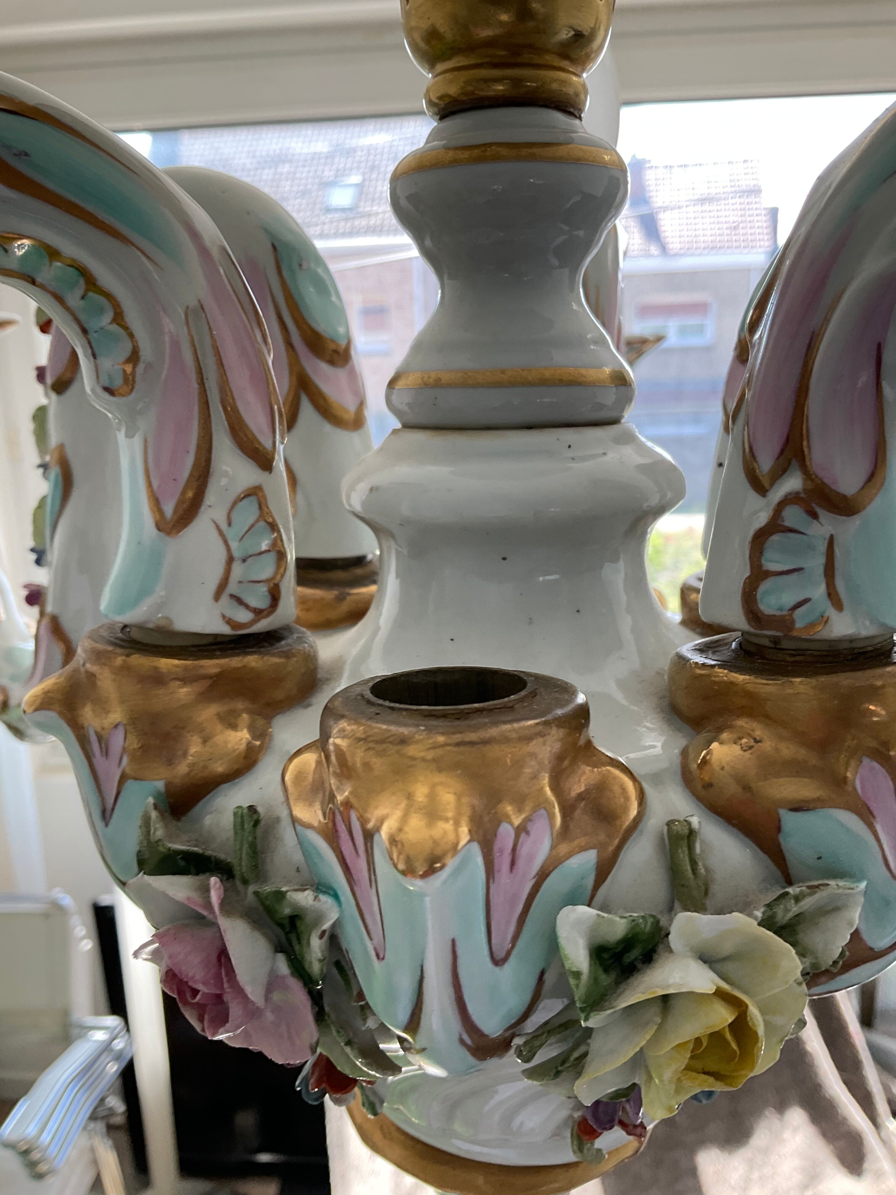 Old chandelier Capodimonte porcelain Italy 6 arms