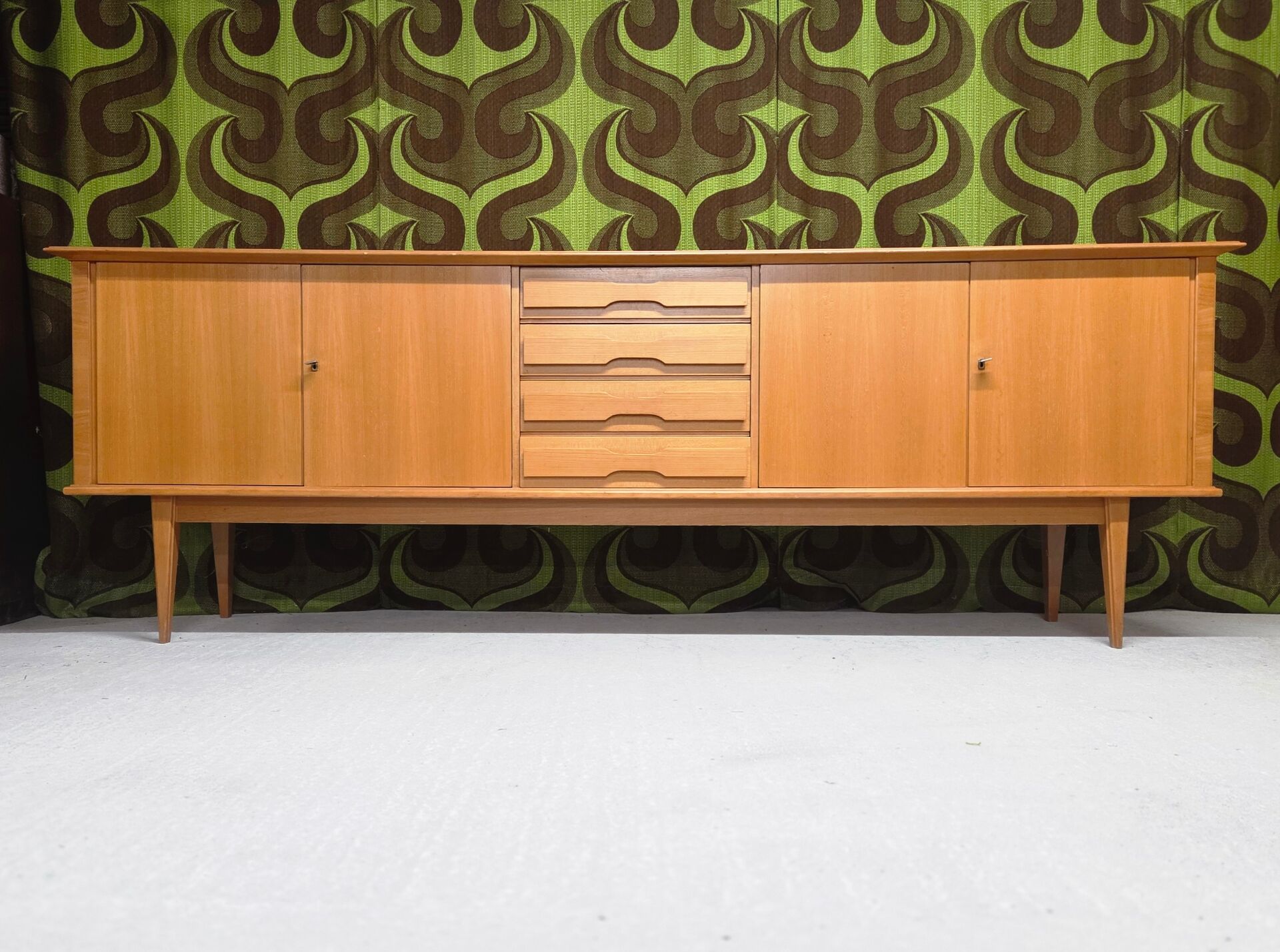 Grande enfilade vintage années 1970