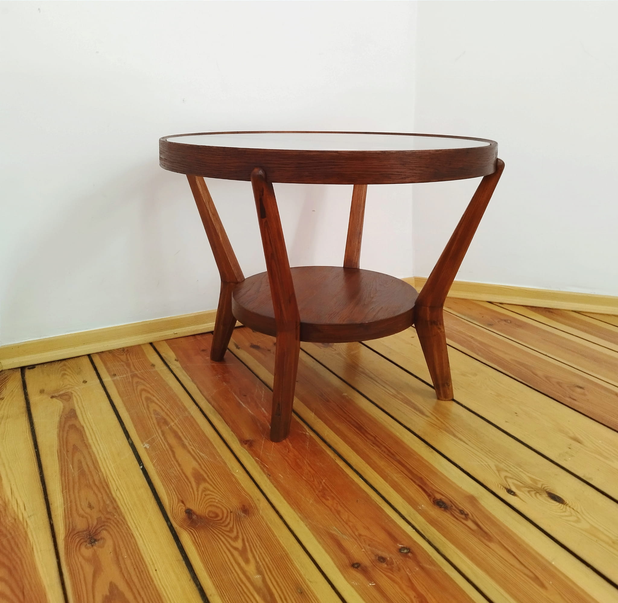 Coffee table, design. K. Kozelka & A. Kropacek, Interier Praha, Czechoslovakia, 30s