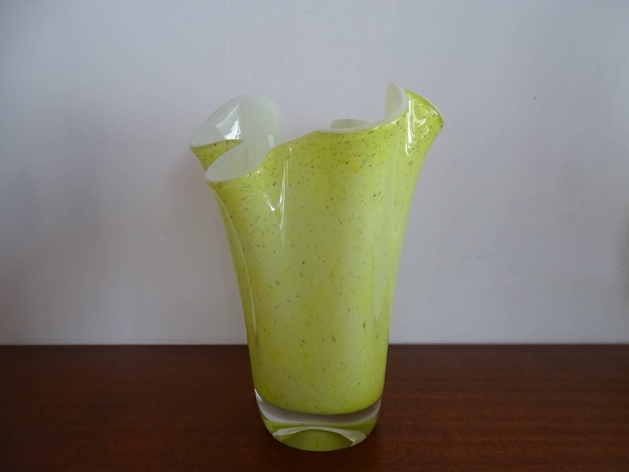 Vintage 1960s murano glass handkerchief vase, yellow and white speckled