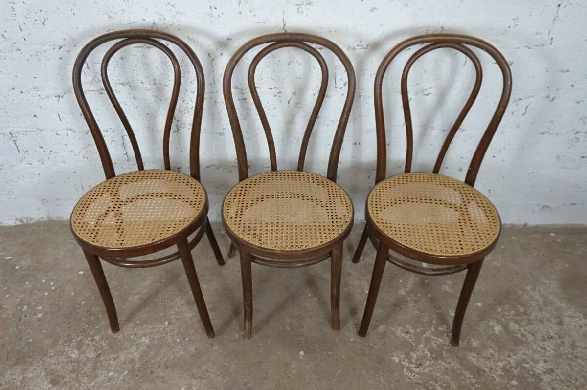 Bistro chairs No. 18 in wood and caning