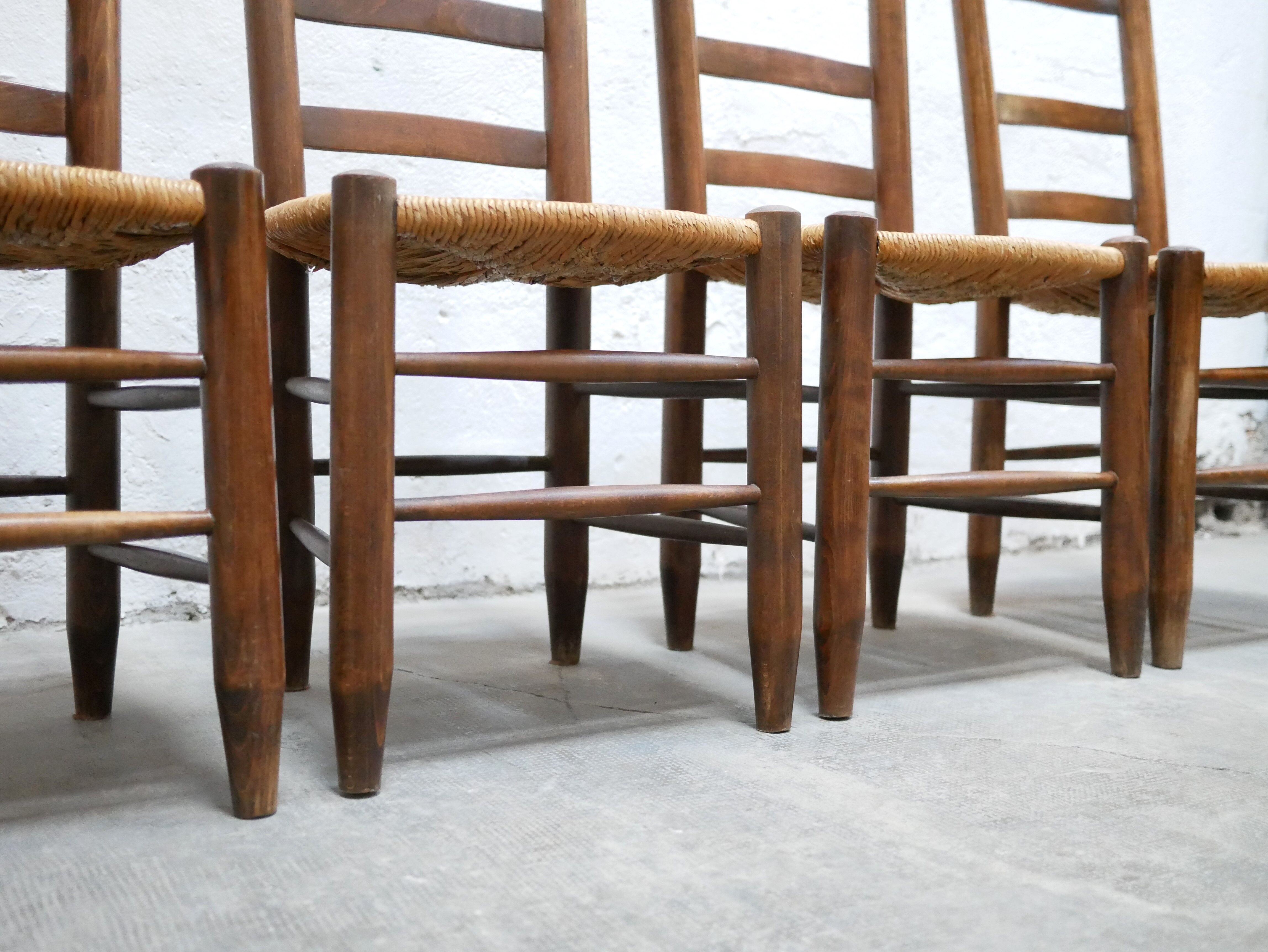 Antique mulched wooden country chair