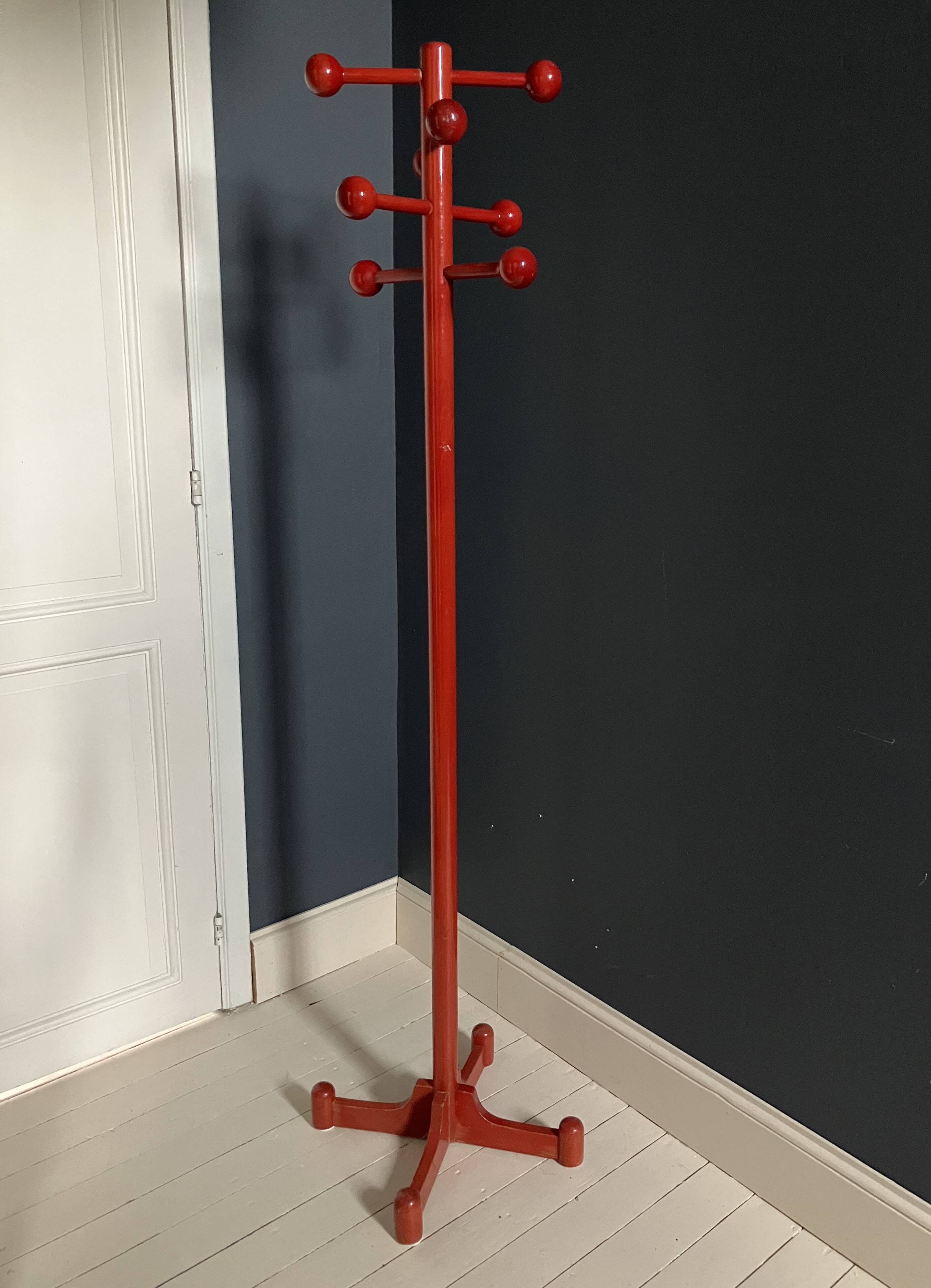 Porte manteau rouge vintage années 80