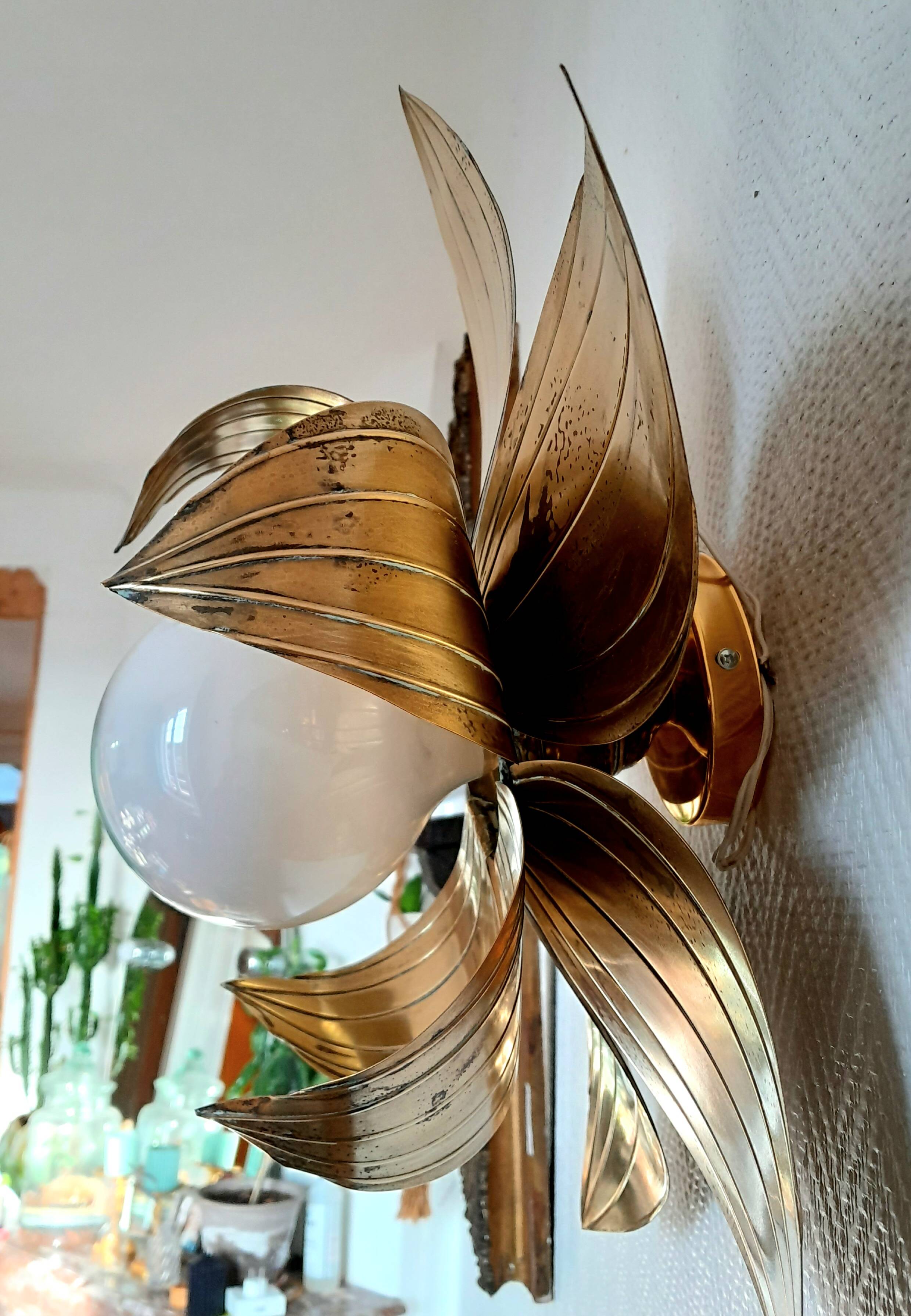 Large brass flower wall light, Jansen style, 1960