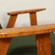 Fauteuil vintage vert mousse, bois de chêne, entièrement restauré