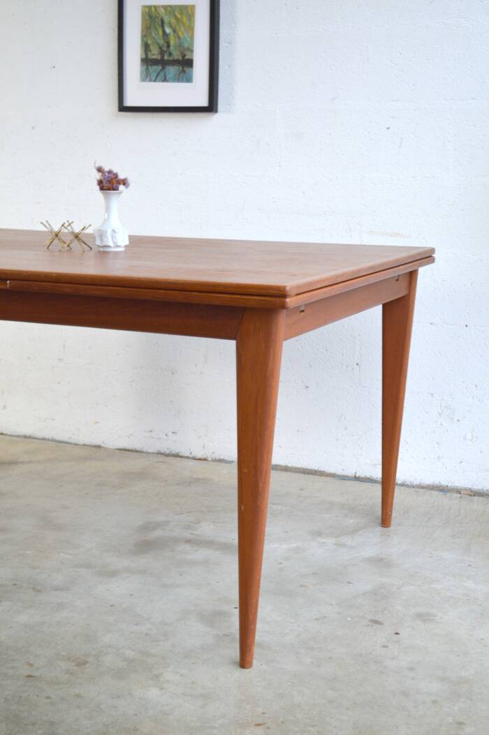 Large vintage Danish extendable table