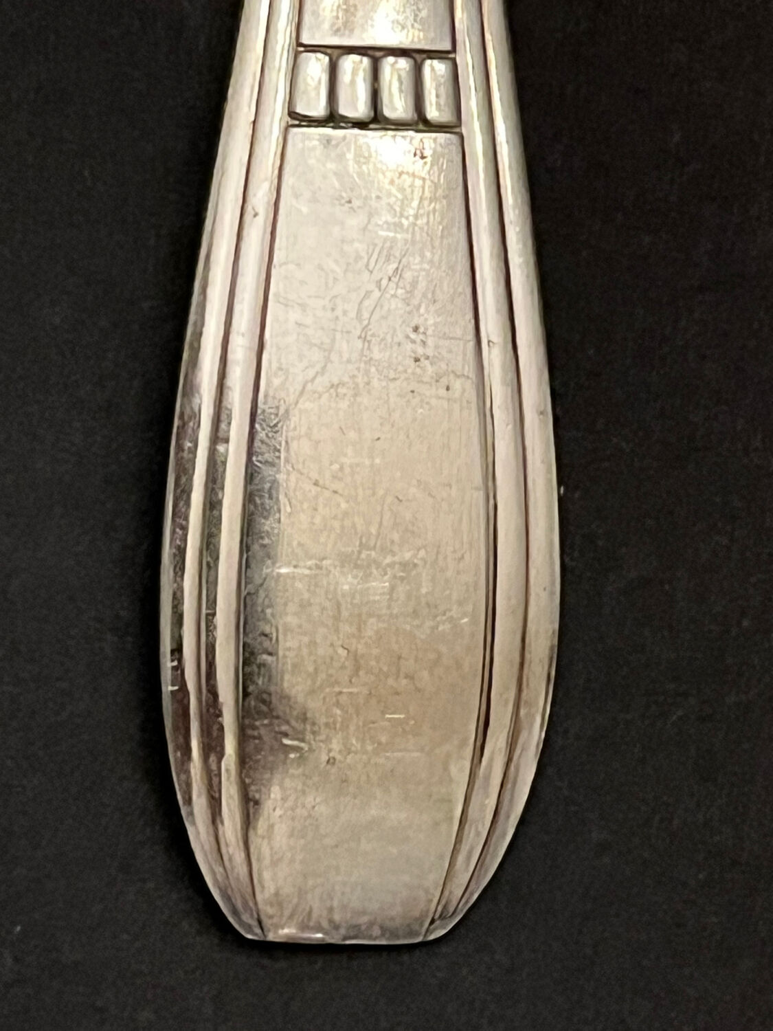 12 silver-plated Art Deco cutlery sets