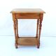 Console ou table d'appoint en bois massir teinté chêne clair