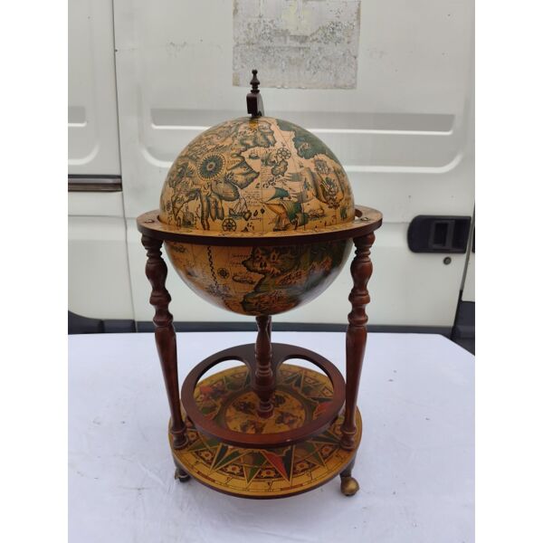 Bar globe terrestre vintage mappemonde en bois avec roulettes