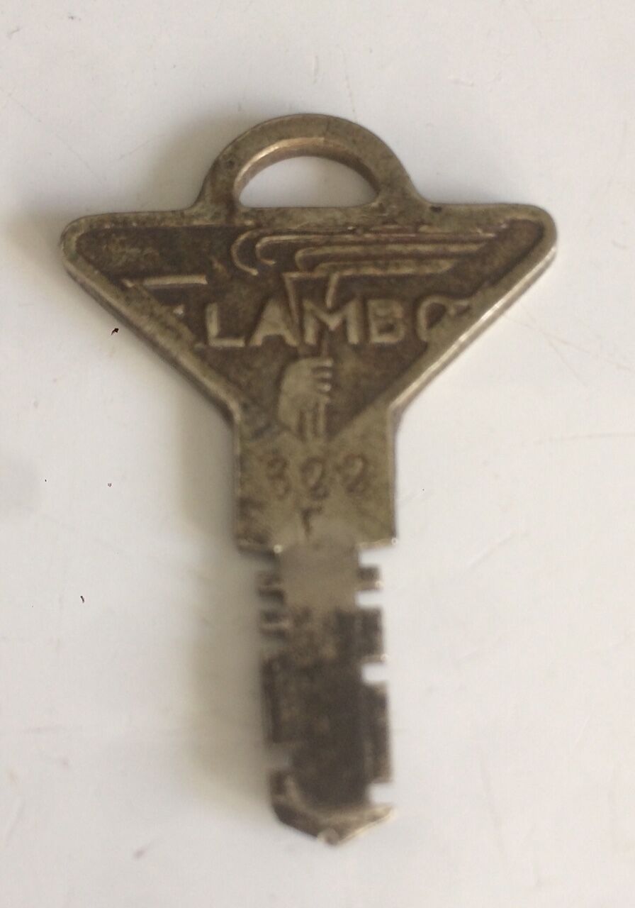 Caisse de rangement ancienne Flambo