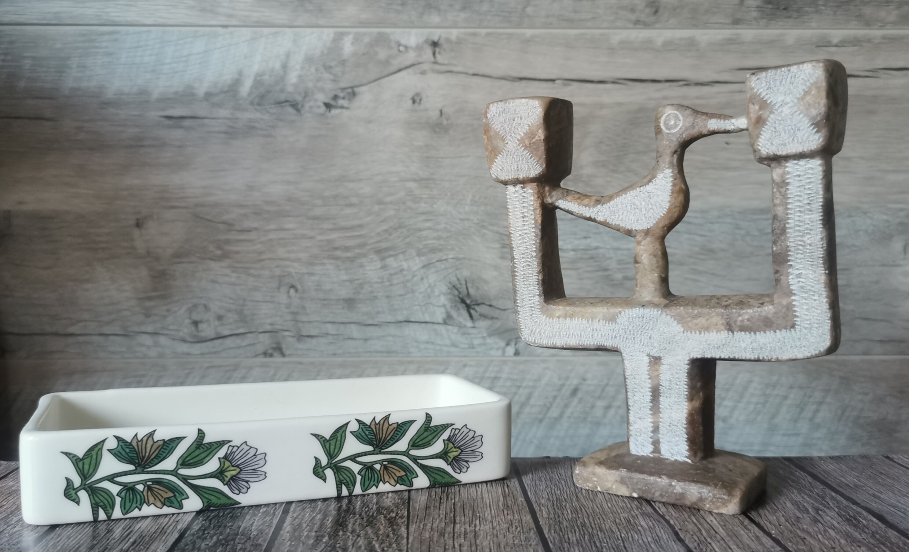 Ethnic stone candle holder