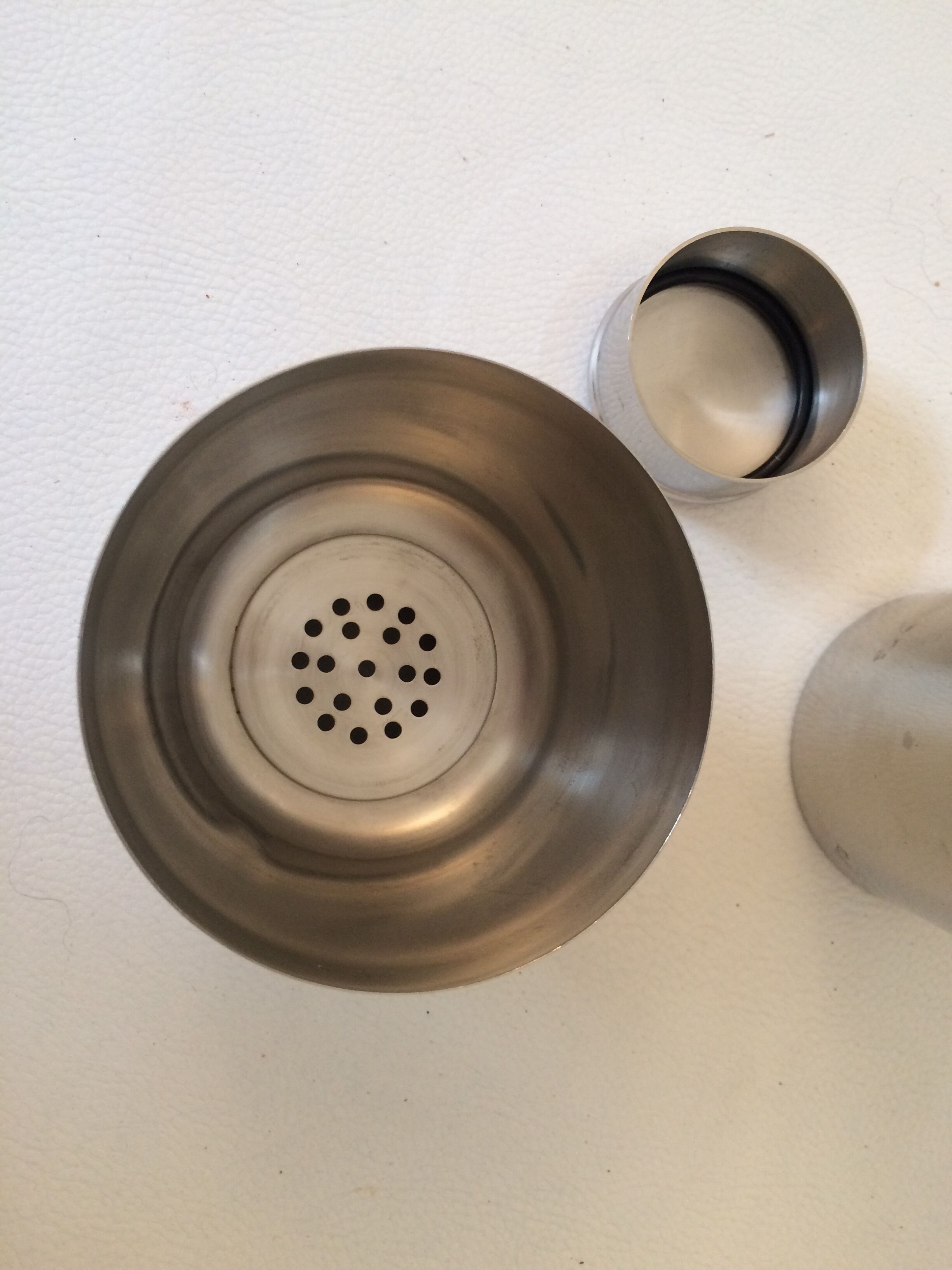 Cocktail shaker from the 1970s by Guy Degrenne