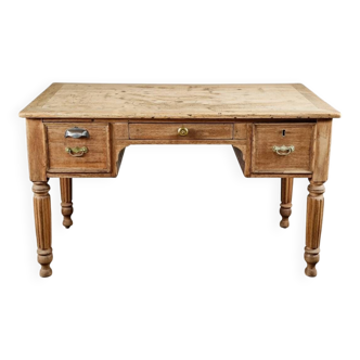 Notary office at the end of the 18th century