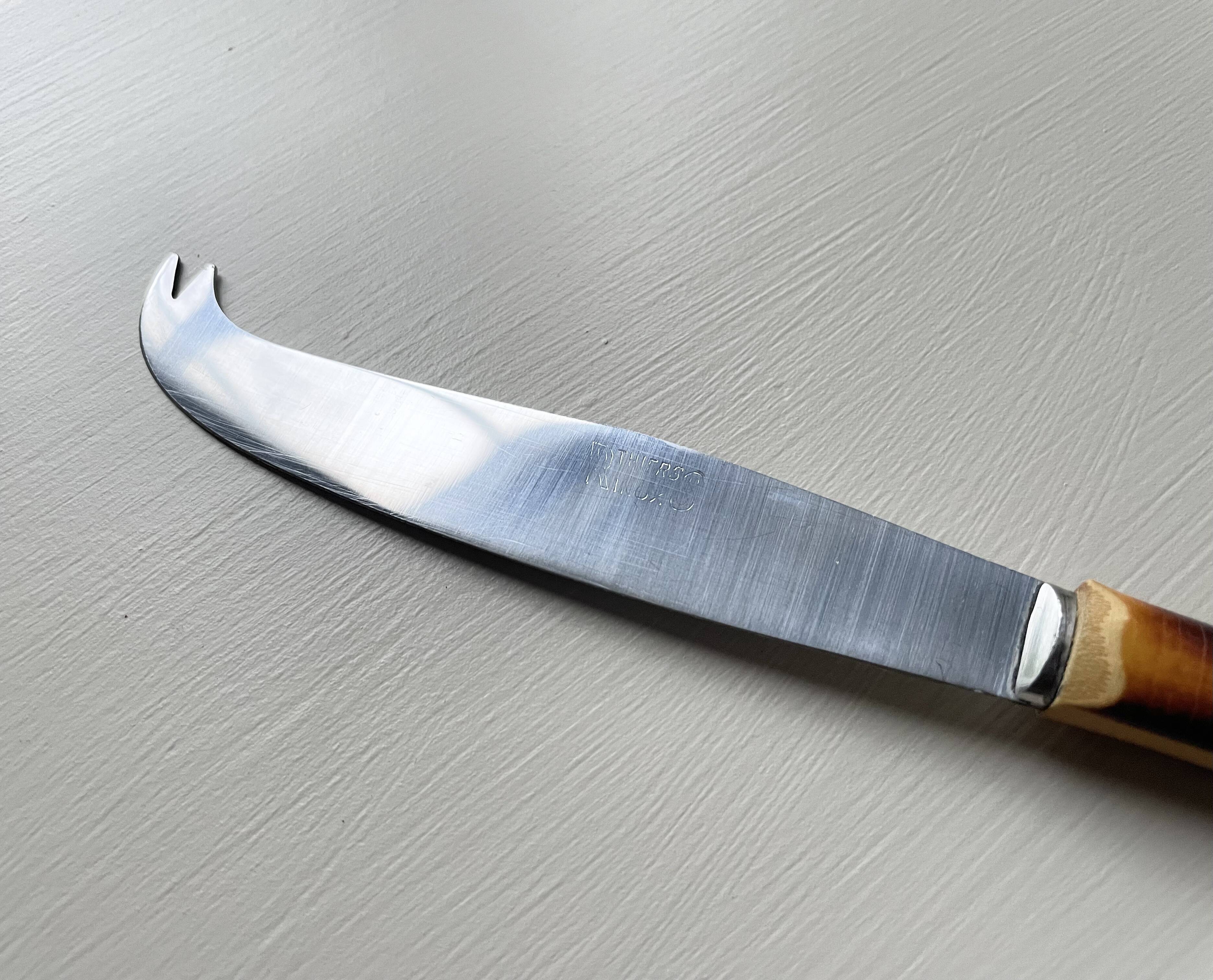 Serving cutlery with bamboo handles