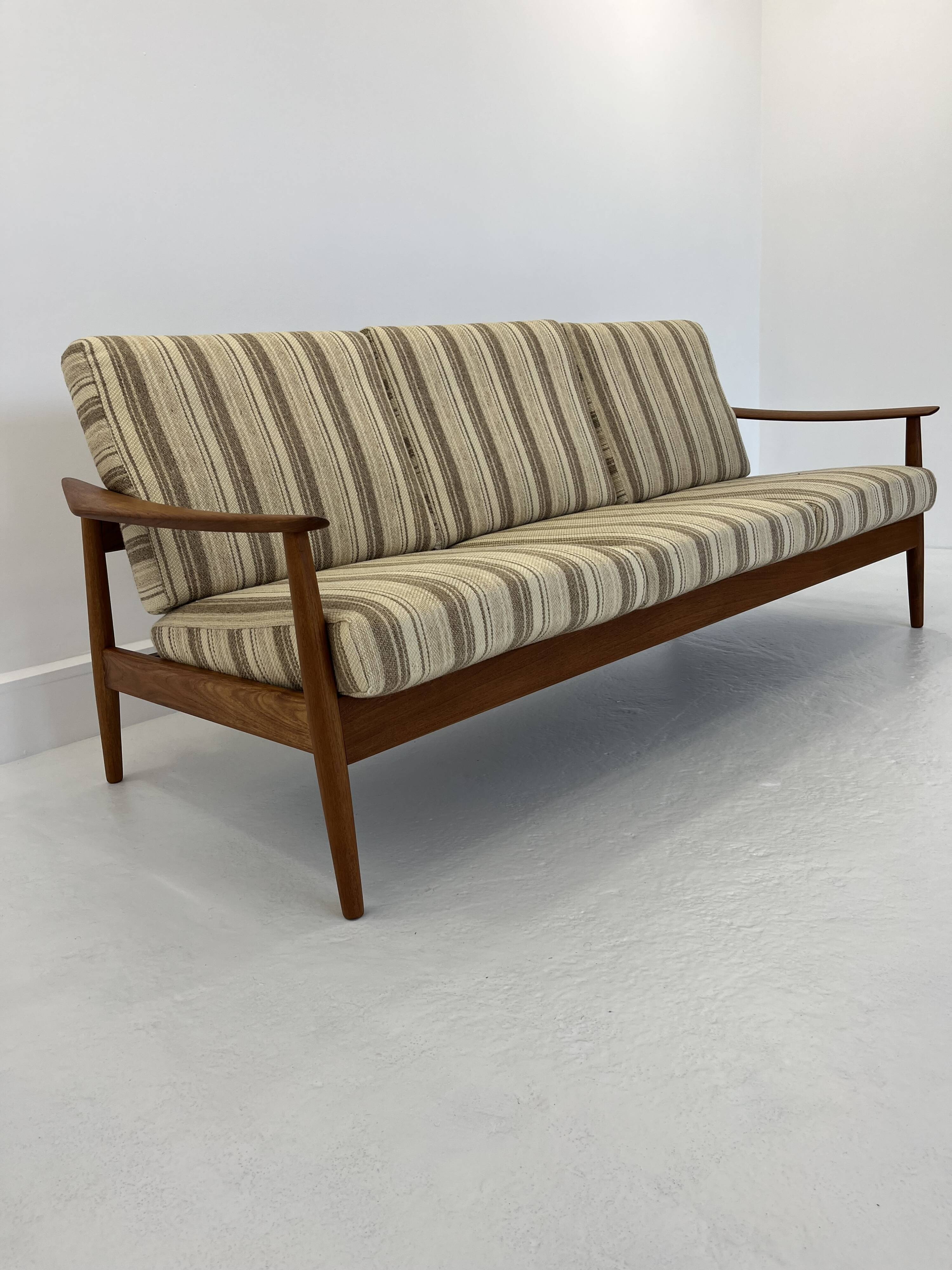 Danish Three-Seater Sofa in Teak by Arne Vodder for France & Son, 1960s