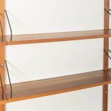 Classic shelving system from the 1950s in teak veneer by Poul Cadovius for Cado