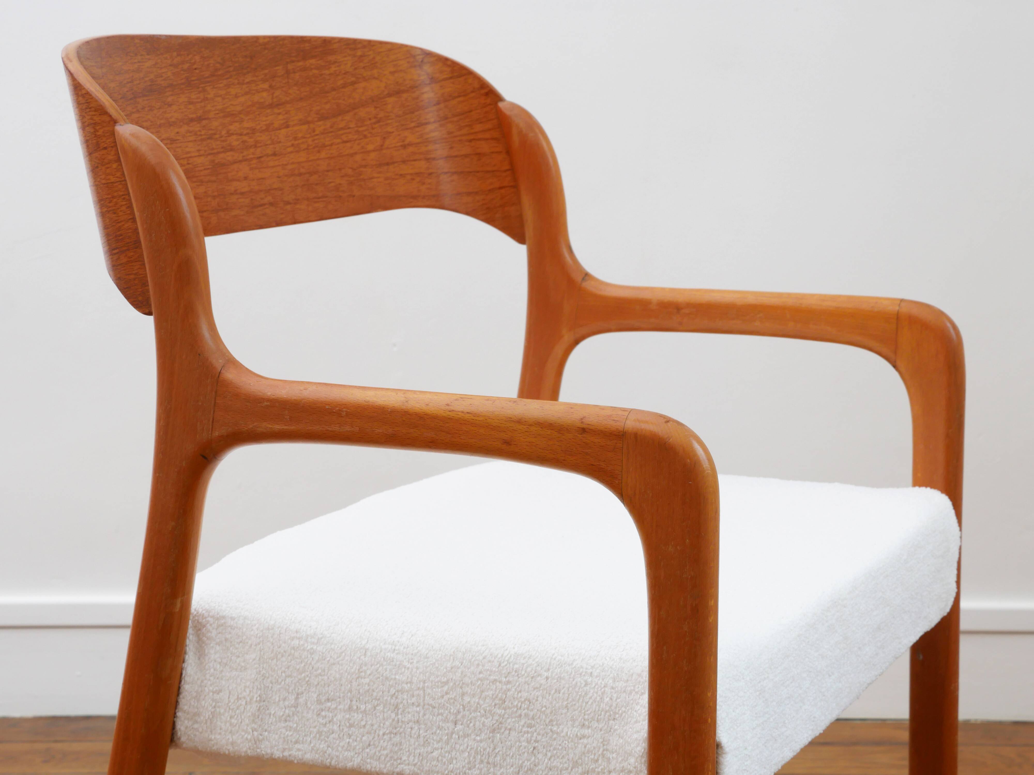 Baumann Sleigh Armchair - Restored - Fabric, foam & straps: new