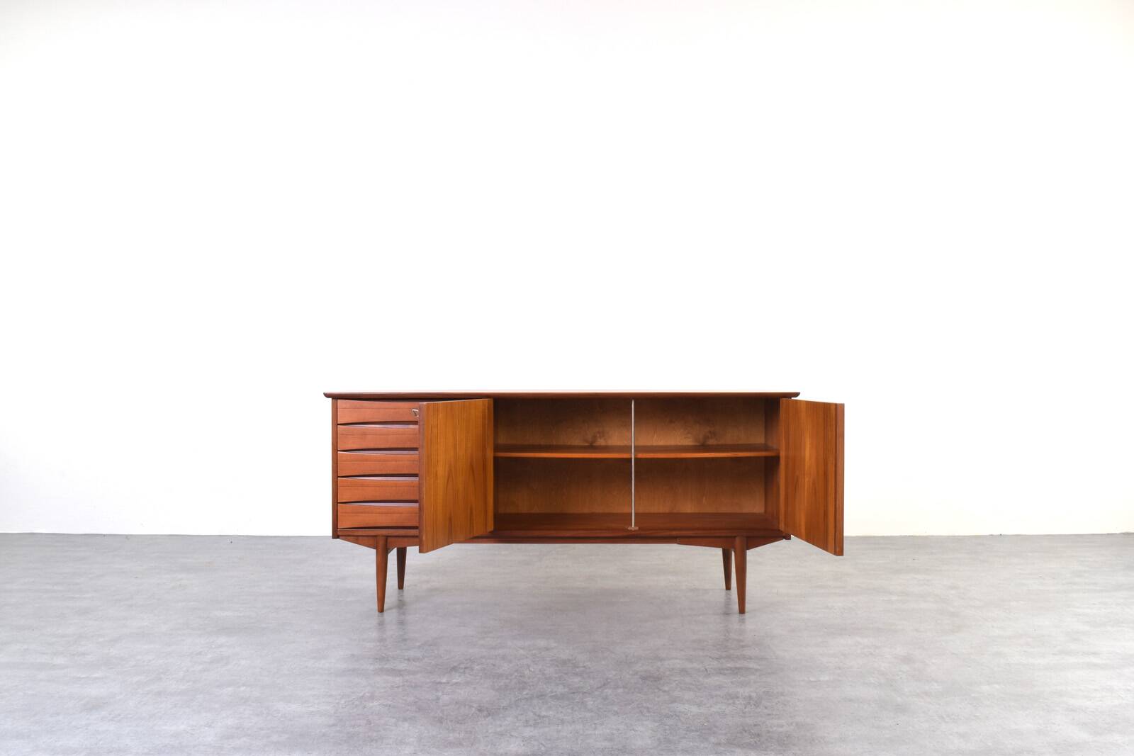 Teak enfilade from the mid-century by Frederik Kayser, 1960s.