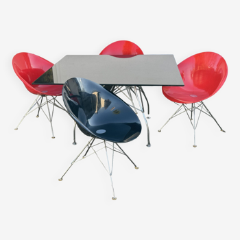 Table à manger brillante Kartell avec 4 chaises Eros