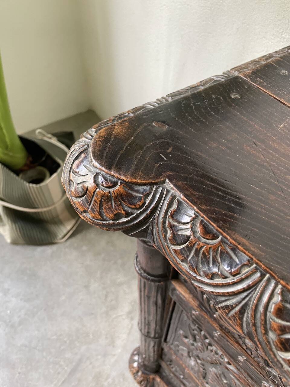 19th century chest of drawers in carved blackened pine