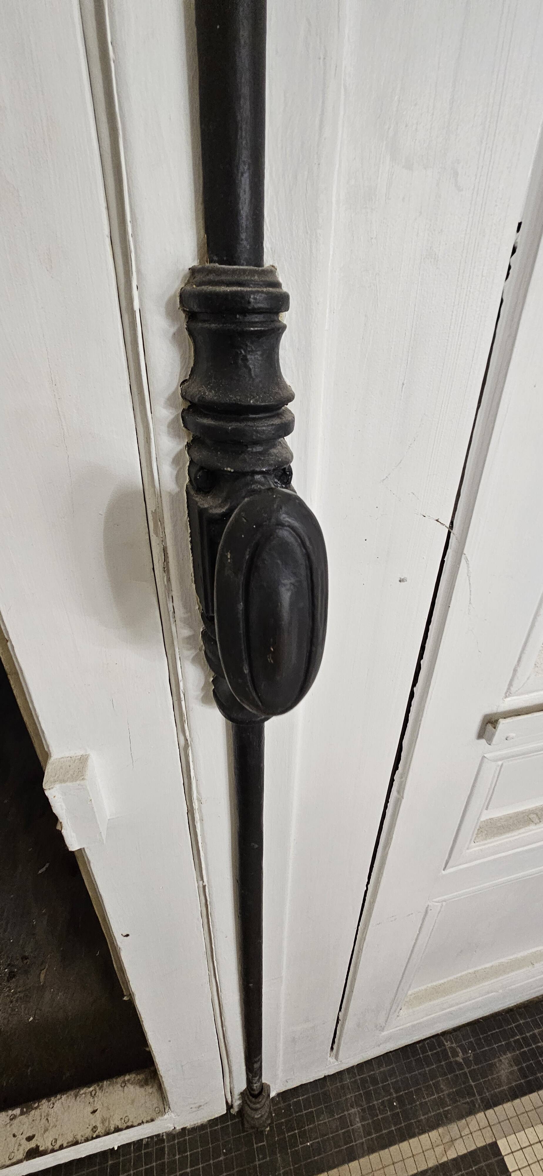 3.75m Porte Cochère Block - 19th century solid oak - glazed + espagnolette + wolf's mouth sheep