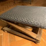 Adjustable footrest