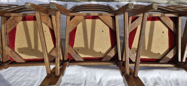 Table ronde bois avec 1 rallonge intégrée + 6 chaises bois et tissus