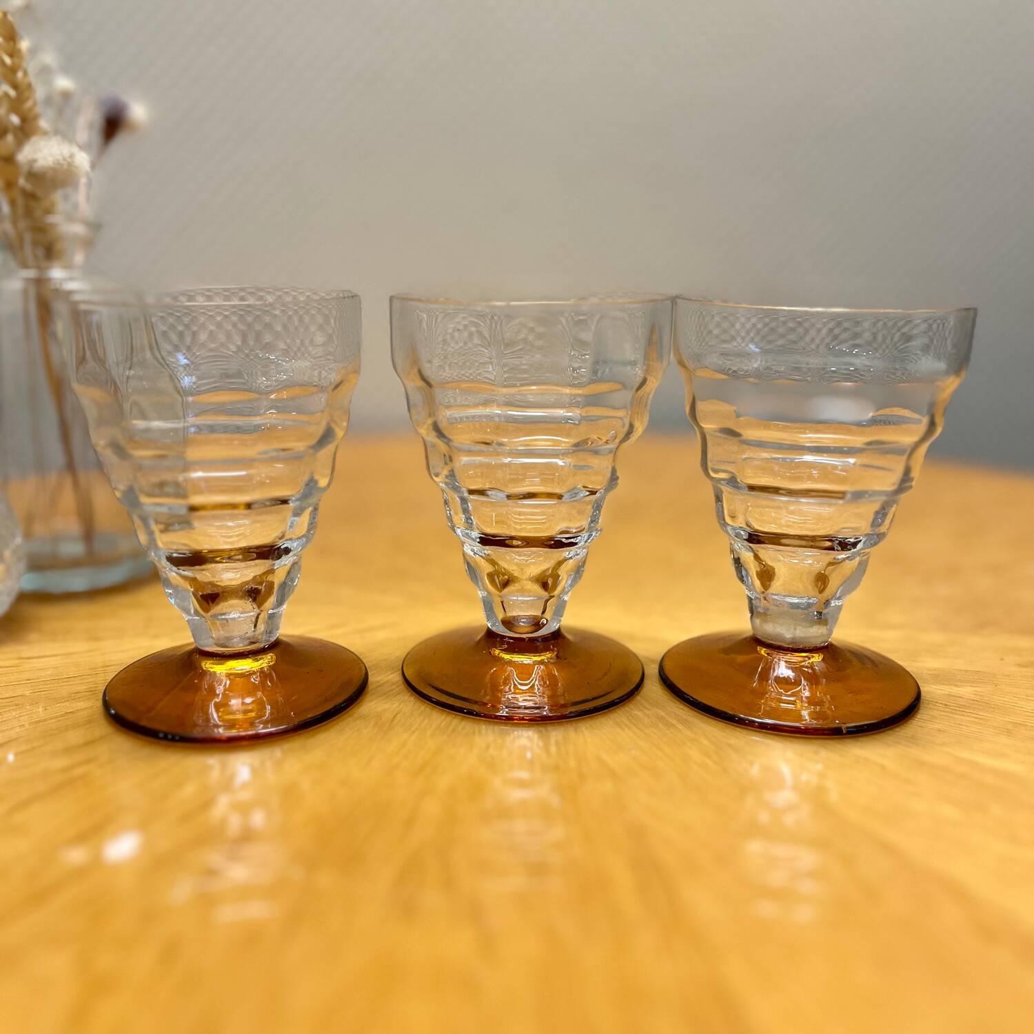 Set of 3 Art Deco glasses