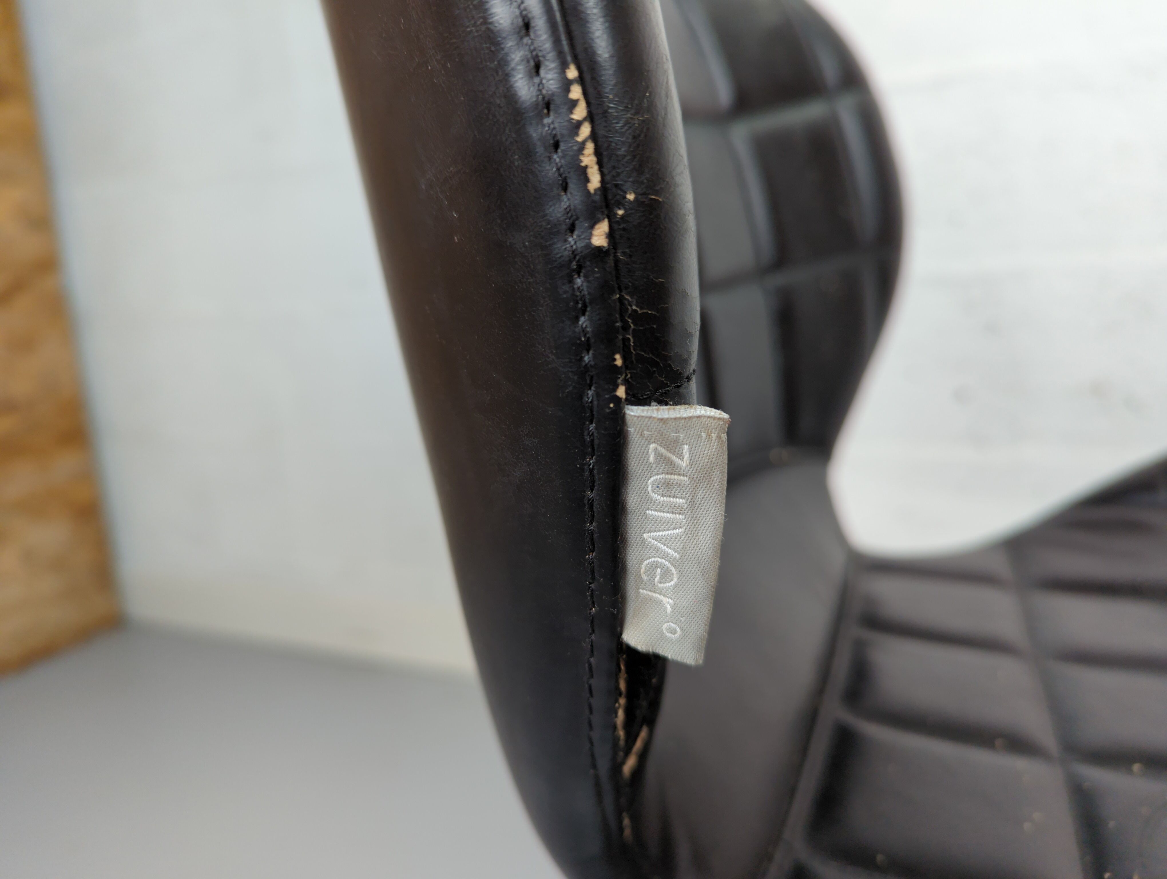 Zuiver black leather chair
