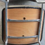 3 chaises simili cuir vert bronze et stucture chromée