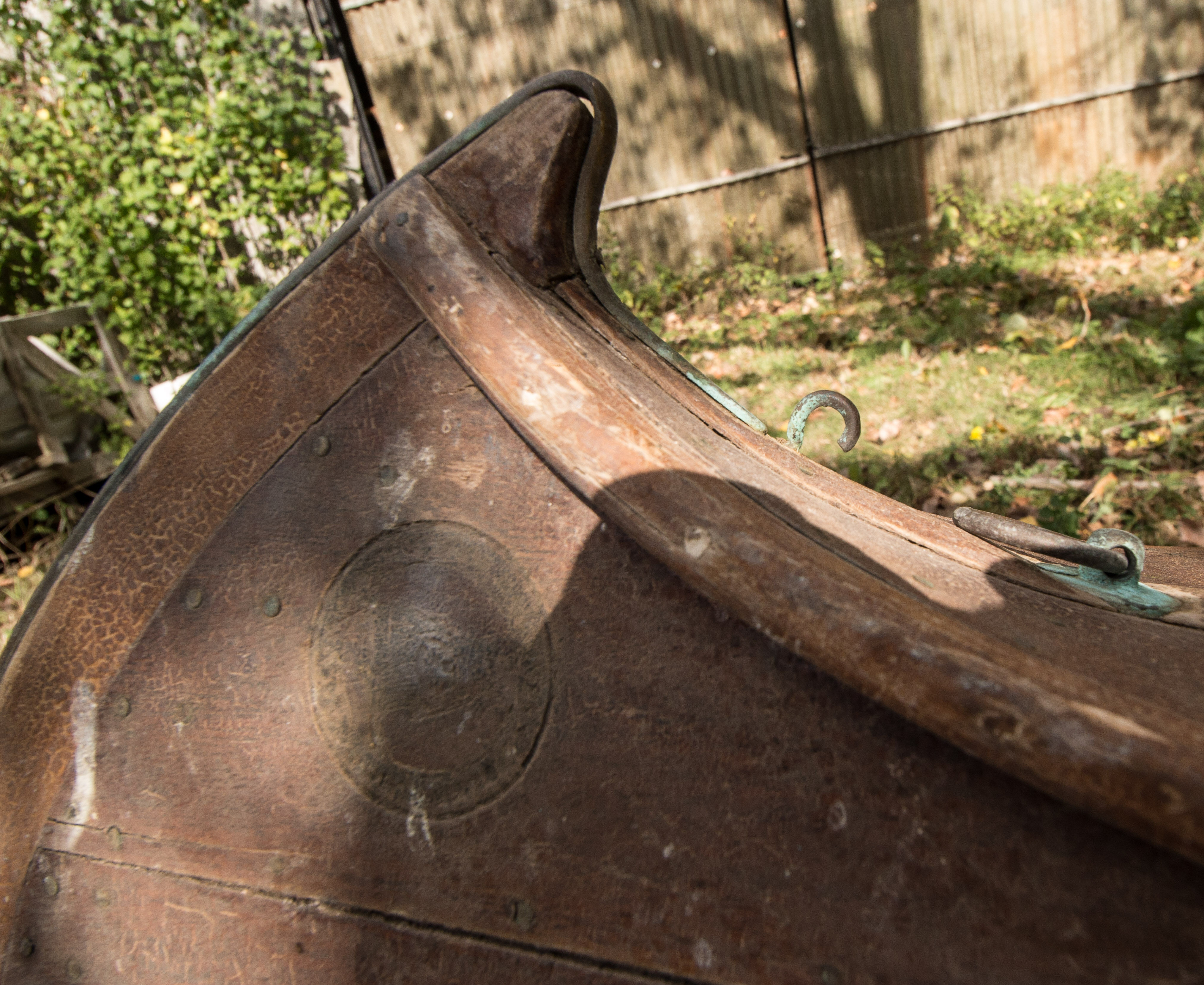 '30s mahogany canoe