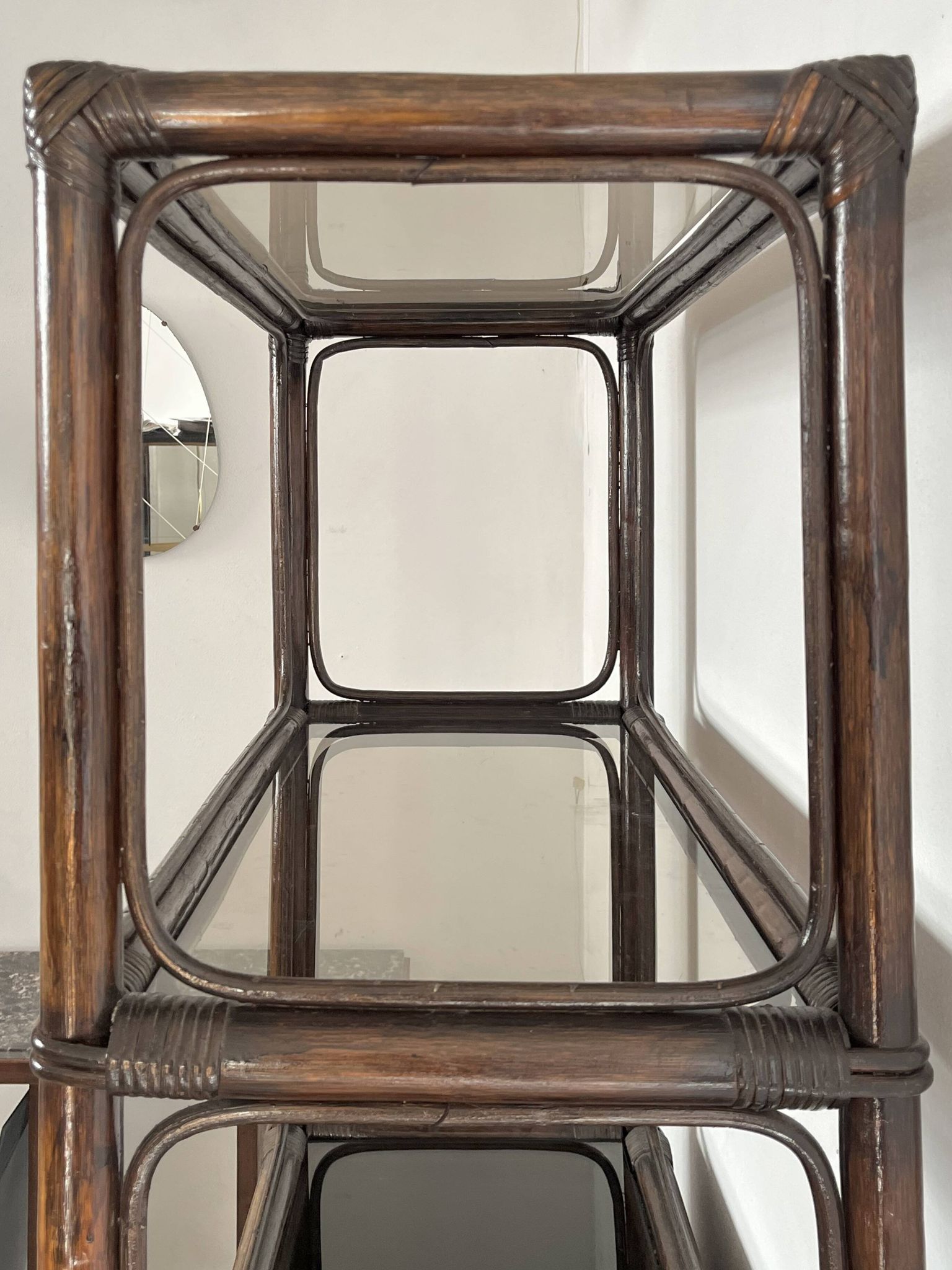 Etagere et commode en rotin
