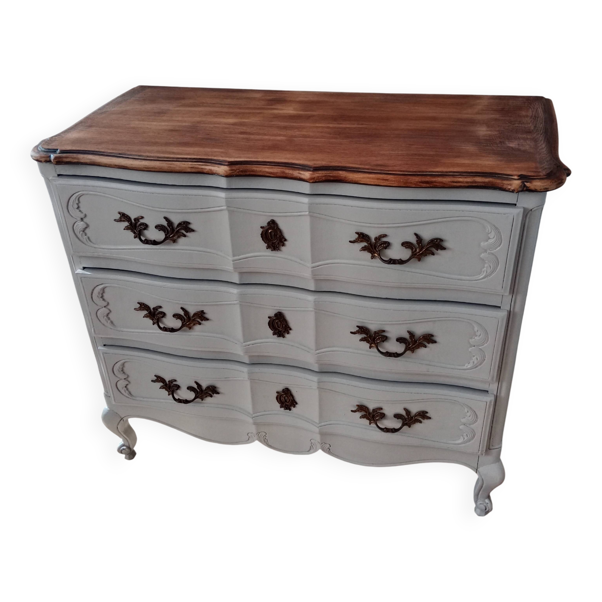 Crossbow chest of drawers